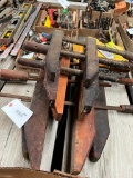 Lot of 5 wooden clamps