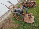 Walk behind weed mower, Briggs engine