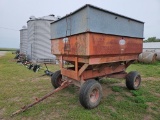 Ficklin Model 400 center dump wagon on Heider gear, 12.5L-15 tires on 8 bolt rims
