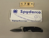 Spyderco C22PBK Walker