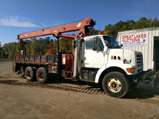 2000 Sterling L7500 12-Ton Crane Truck