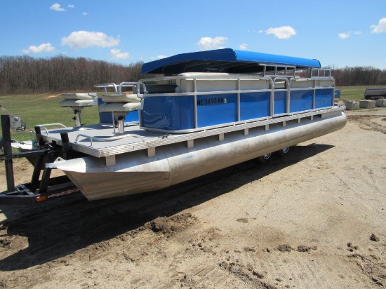 1989 Manitou 28' Pontoon Boat