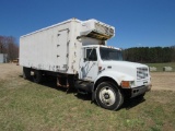 1995 International 4900  Van Truck