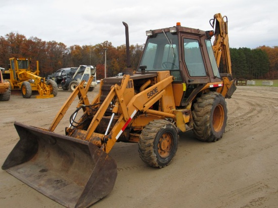 Case 580E Backhoe Loader
