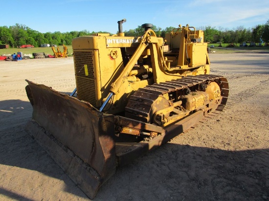 1 International TD9 Series B Crawler Dozer