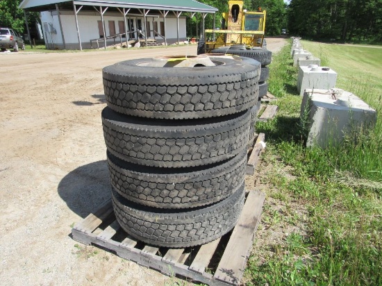 (4) 11R22.5 Tires on Hub Pilot Wheels