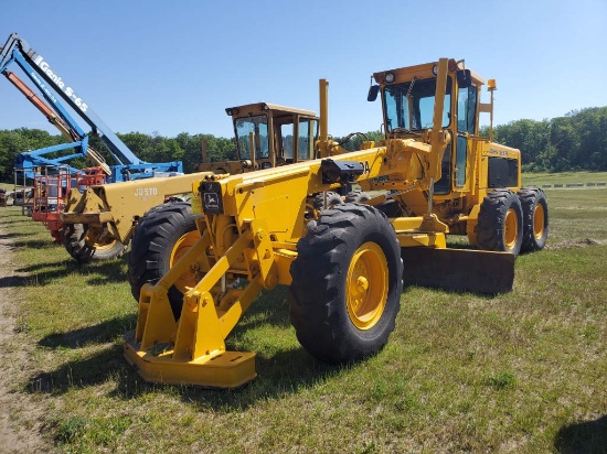 1981 Deere 770A Motor Grader