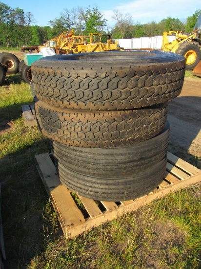 (4) 285/75/R24.5 Tires