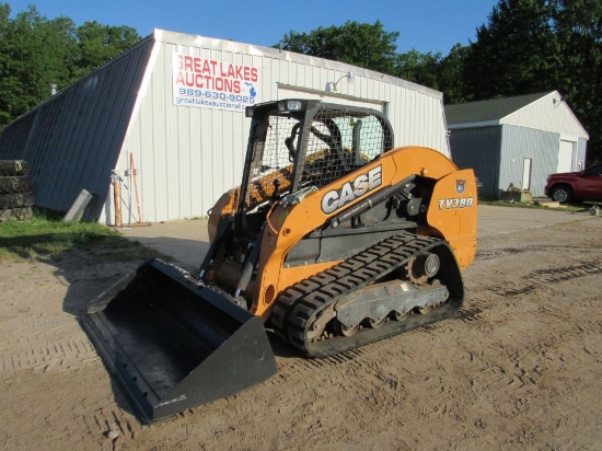2016 Case TV380 Skid Steer