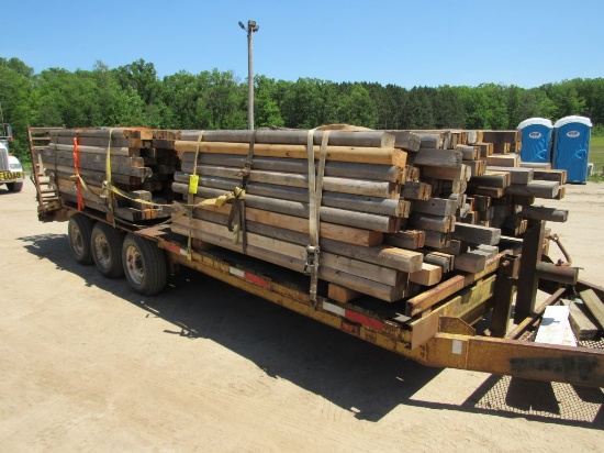 24'X36' Cedar D-Log Cabin Kit