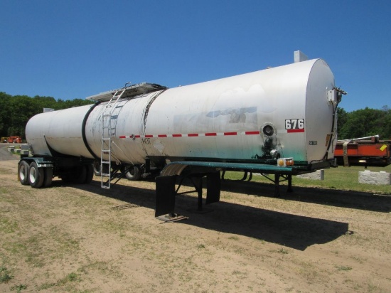 1978 Fruehauf Hot Oil Trailer