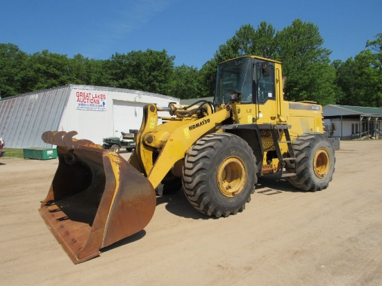 2001 Komatsu WA380-3 Wheel Loader