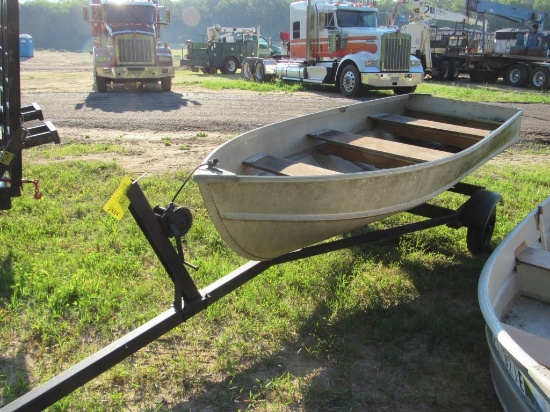 10' Aluminum Boat w/ Trailer
