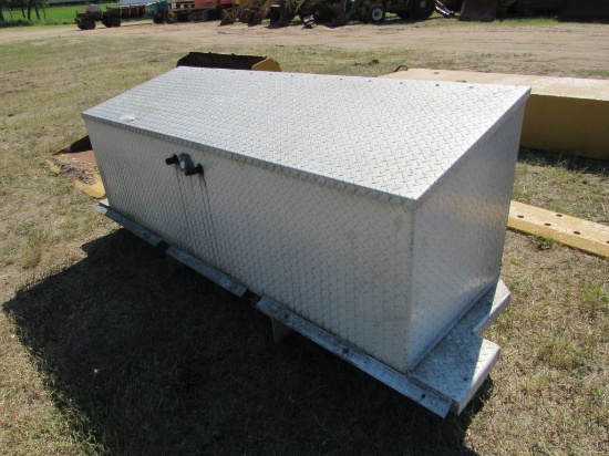 7'x2' Diamond Plate Toolbox