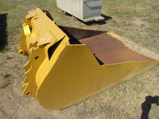 57" Bucket, fits Excavator