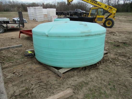1000 Gal Poly Tank