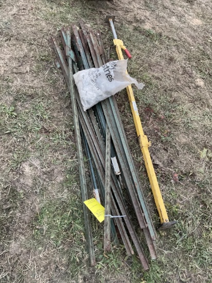 Lot of T-posts & Clips