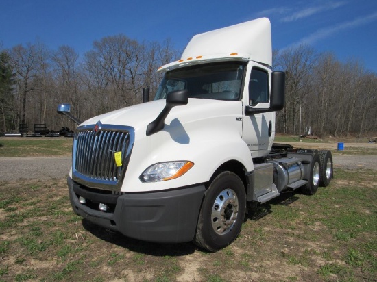 2018 International LT625 Day Cab