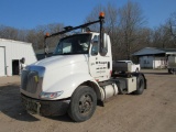 2005 International 8600 Toter Truck
