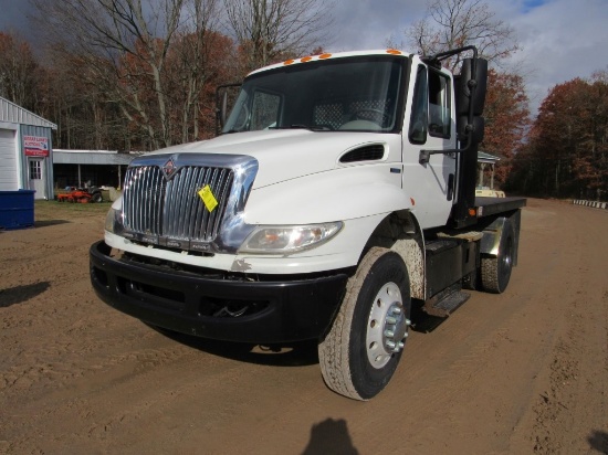 2010 International Durastar Hybrid Flatbed Truck