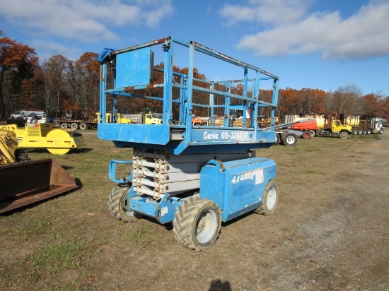 Genie GS-3268RT Scissor Lift