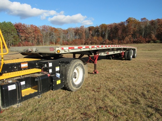 2005 Reitnouer Flatbed Trailer