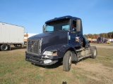 2007 Volvo VNM Day Cab