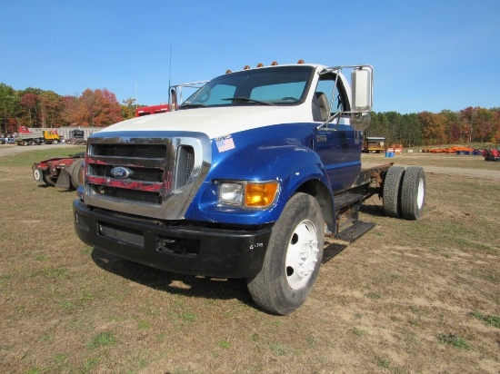 2006 Ford F650 Cab & Chassis