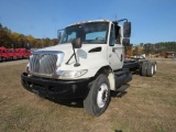 2005 International 4400 Cab & Chassis