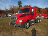 2019 Freightliner Cascadia 126 Day Cab