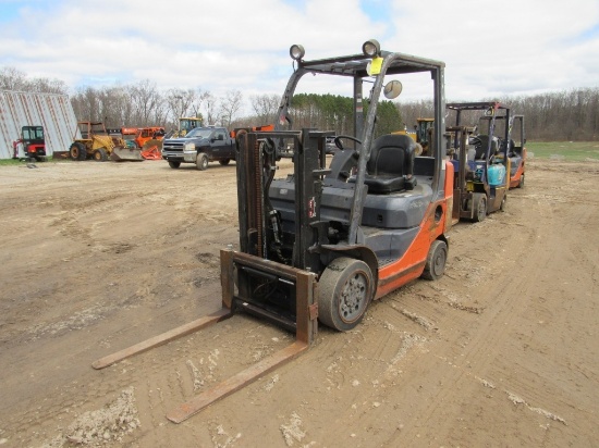 Toyota 8FGCU25 Forklift