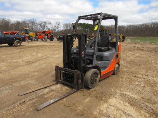 Toyota 8FGCU25 Forklift