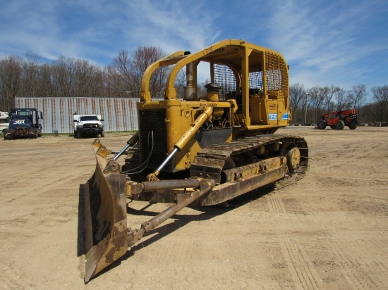 Dresser TD15C Dozer