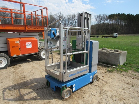 2016 Genie GR-20 Personnel Lift