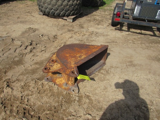 12" Hoe Bucket