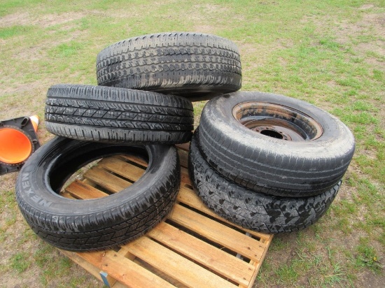 (5) Misc Pickup Tires