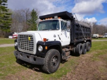 1995 Ford L9000 Dump Truck
