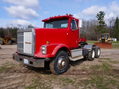 1991 International 9370 Day Cab