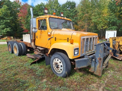 1998 International 2554 Cab & Chassis