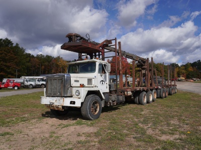 1991 International 5070 Glider Log Truck