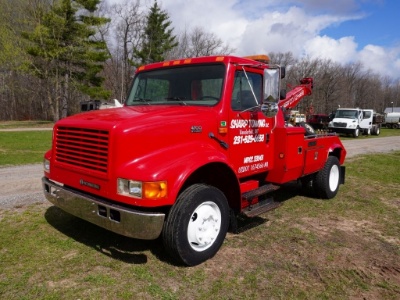 1996 International 4700 Wrecker