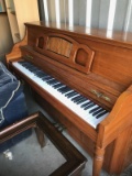 CONN PIANO