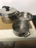 STEEL POT W/LID, PAN AND STRAINER