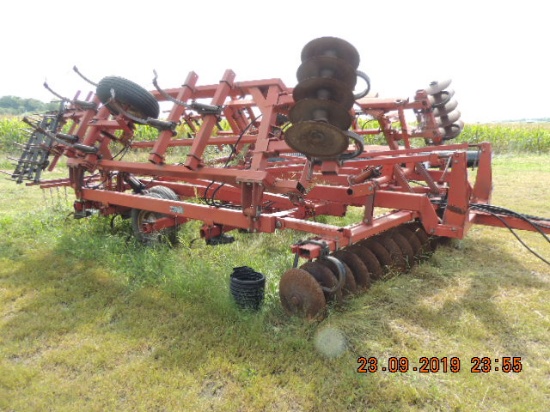 Case IH Discovator, 20’