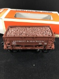 Lionel O Gauge 6-19323 Detroit & Mackinac Ore Car with Load