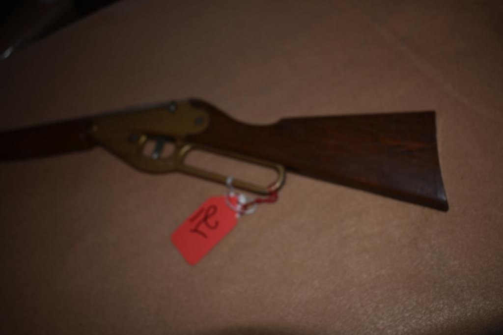Lot Daisy Model 104 Golden Eagle Bb Gun Proxibid Auctions