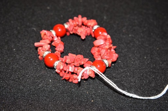 Red Coral Elastized Bracelet