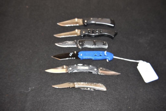 Group lot of Misc folding Knives