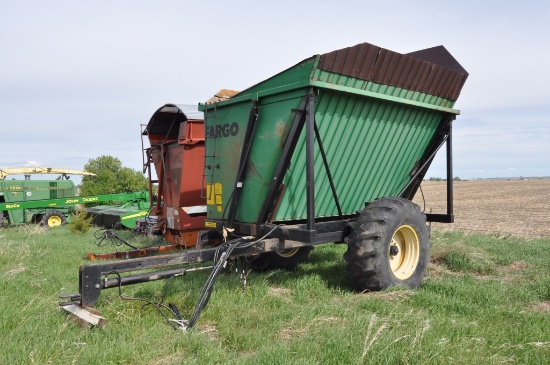 Fargo 11' dumpwagon