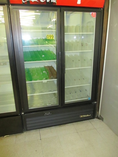 TRUE 2 DOOR BEVERAGE COOLER GDM-47 EM
